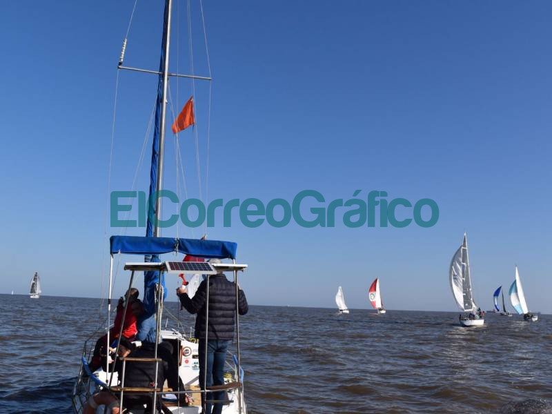Se realizo la Regata del Inmigrante 1