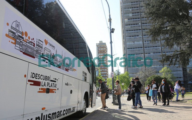 En el fin de semana extra largo debutó el bus Buenos Aires-La Plata En el fin de semana extra largo debuto el bus Buenos Aires La Plata 1