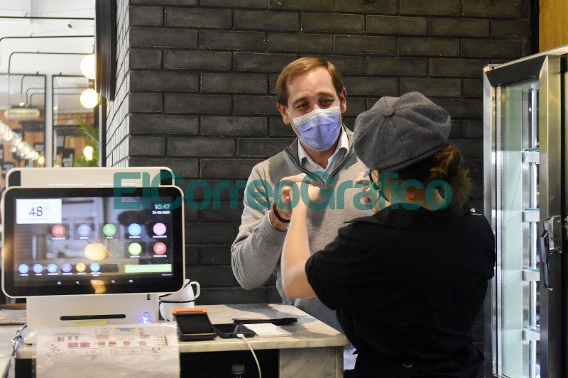 Garro anuncio medidas de apoyo a comerciantes y PyMEs