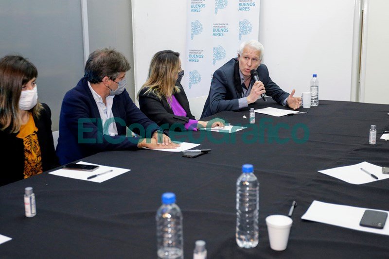 A la pesca de votos: Kicillof se reunió con empresarios del turismo y el espectáculo Kicillof se reunio con empresarios del turismo y el espectaculo 4