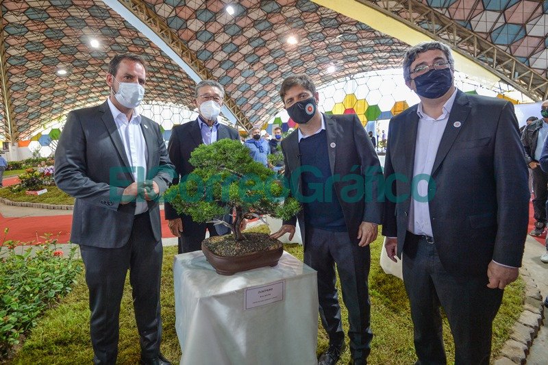 Kicillof visito la 58° Fiesta Nacional de la Flor4