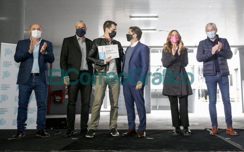 En busca del voto perdido: Se entregaron créditos del programa Casa Propia en el Estadio Único Se entregaron creditos del programa Casa Propia en el Estadio Unico 2