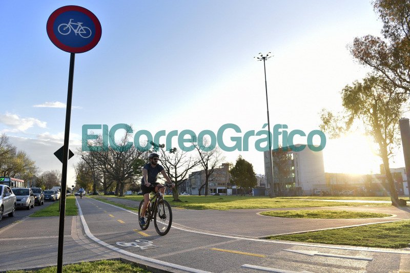 Se finalizo la nueva bicisenda de Avenida 32 1