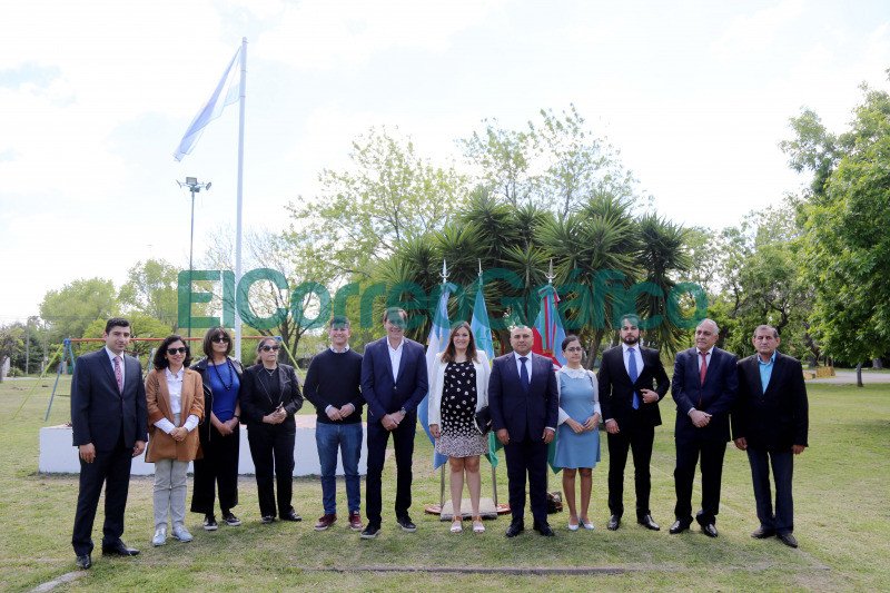 Se plantaron 100 arboles donados por la Embajada de Azerbaiyan 1