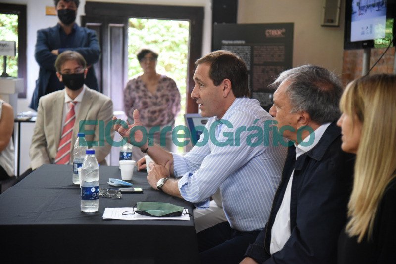 Garro se reunió con empresarios del sector turístico Garro se reunio con empresarios del sector turistico 4