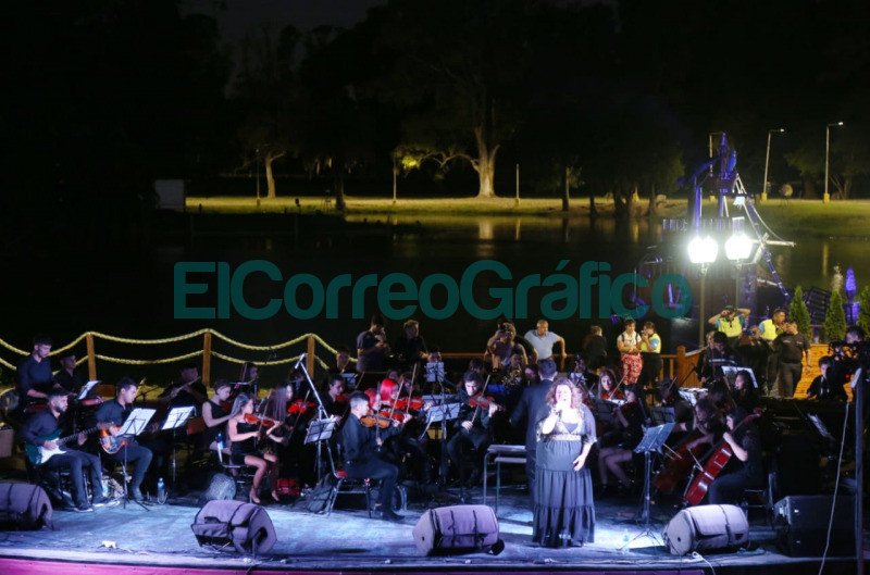La Repu celebro los 70 anos de su fundacion 01