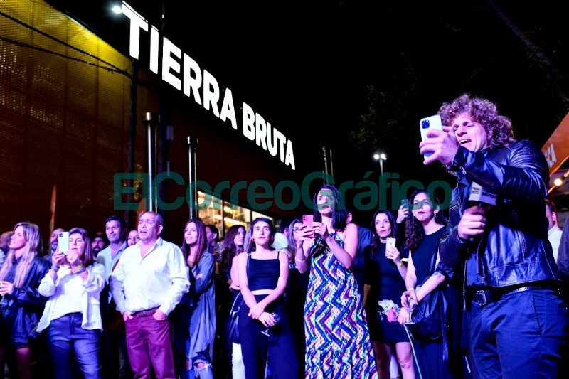 Tierra Bruta llego para sorprender 5