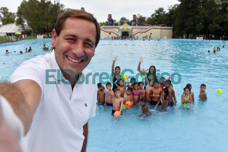 Garro visito la colonia de verano en la Republica de los Ninos 2