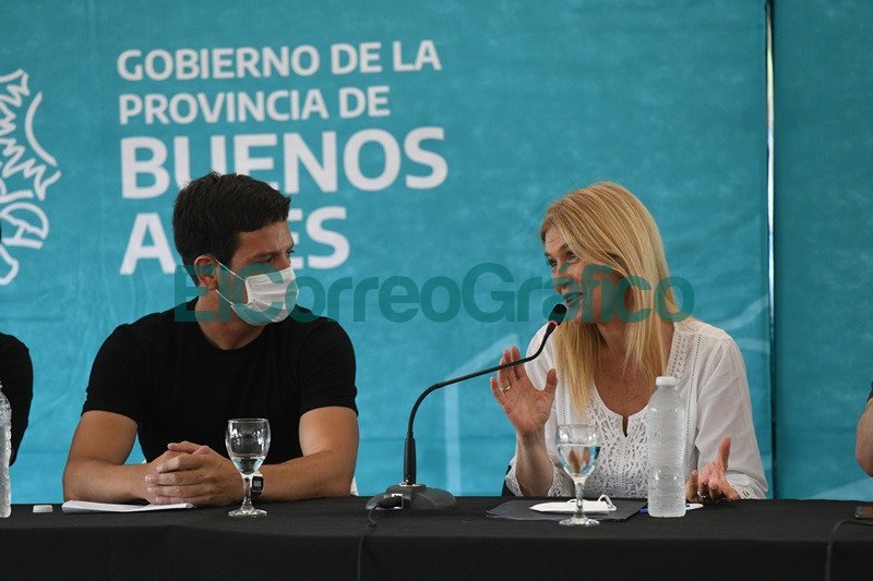 Kicillof anuncio vacunacion libre con tercera dosis para educacion y mayores de 50 02