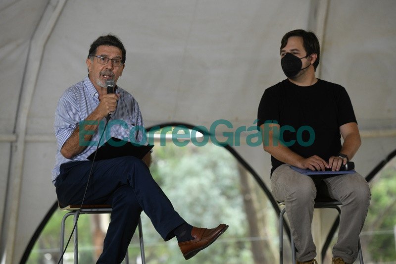 Kicillof anuncio vacunacion libre con tercera dosis para educacion y mayores de 50 03