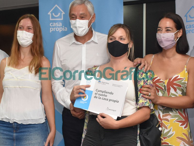 Mas de 20 adjudicaciones del Procrear en Berisso 3