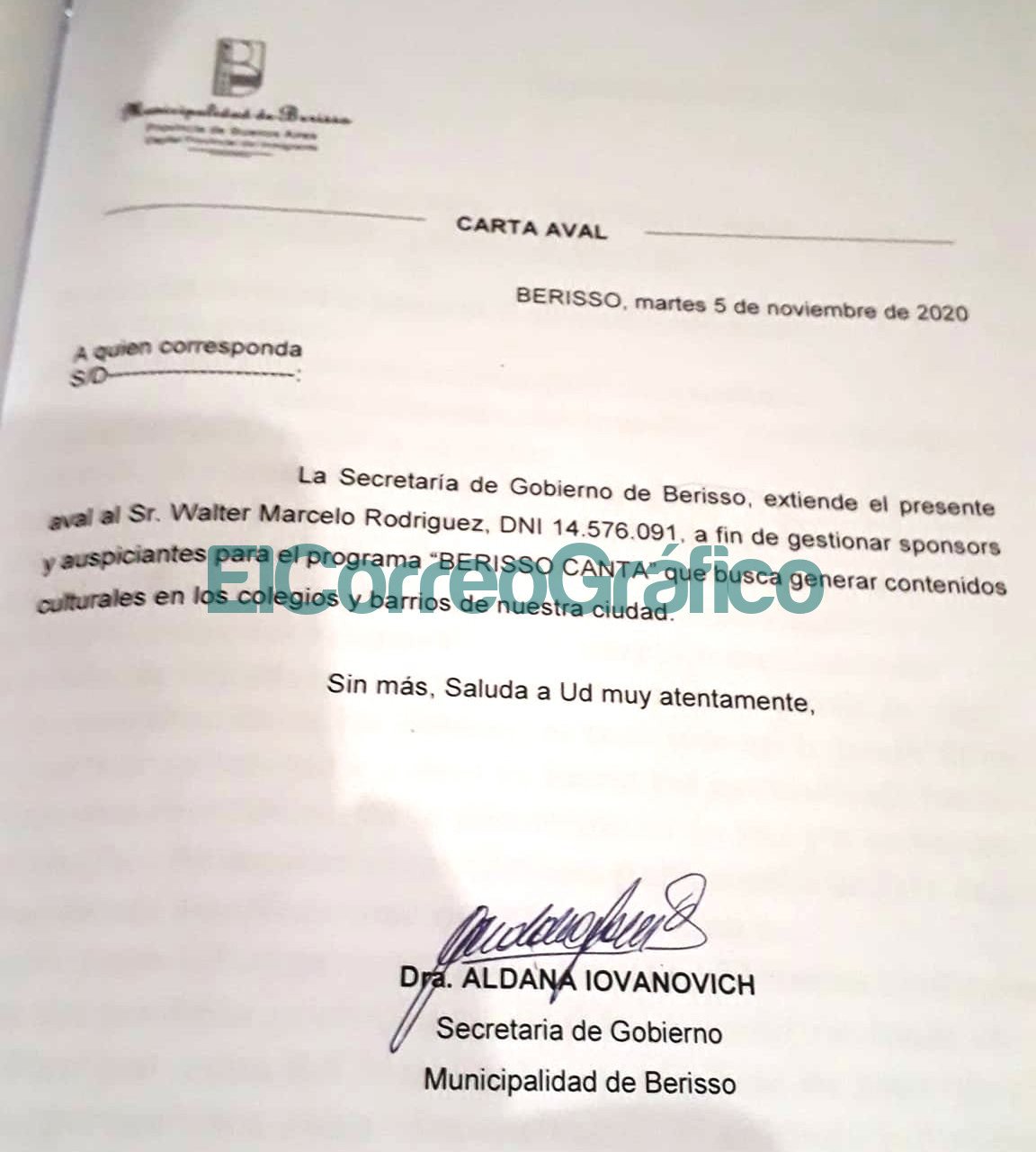 Cagliardi y su secretaria Iovanovich se roban hasta las ideas 1
