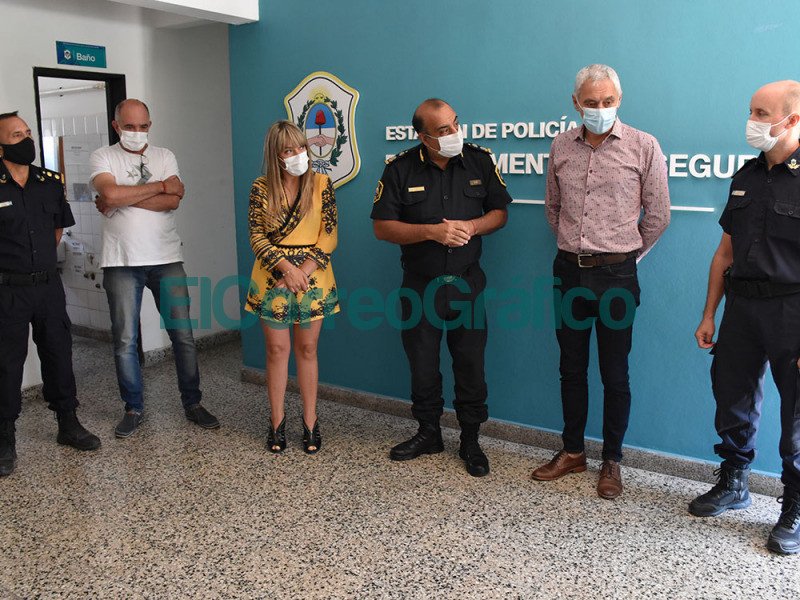 Fernando Díaz asumió como jefe de Policía Departamental de Berisso Fernando Diaz asumio como jefe de Policia Departamental de Berisso 1