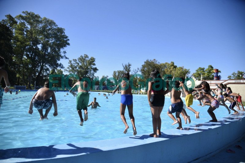 Mas de mil chicos disfrutaron de la colonia municipal de verano 4
