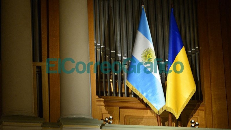 Argentina Ucrania banderas