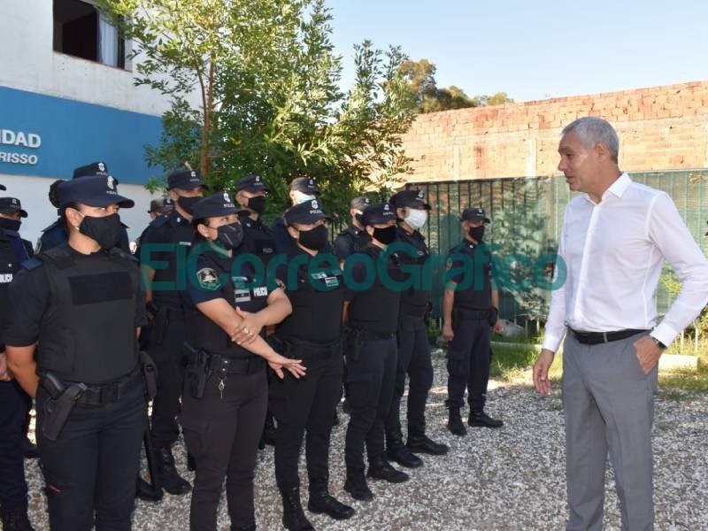Berisso incorporó más policías Berisso incorporo mas policias 3