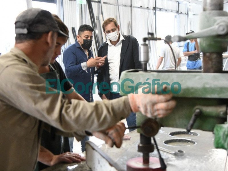 Garro visito la empresa constructora Baustil 1