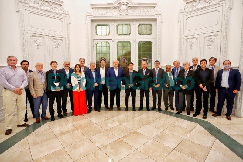 Kicillof se reunio con la UIA 3