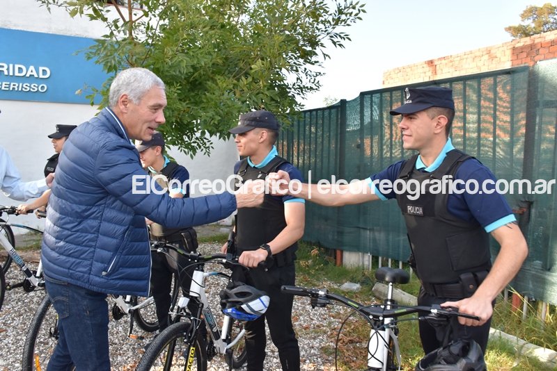 10 bicipatrullas para la zona comercial de Berisso 10 bicipatrullas para la zona comercial de Berisso 1