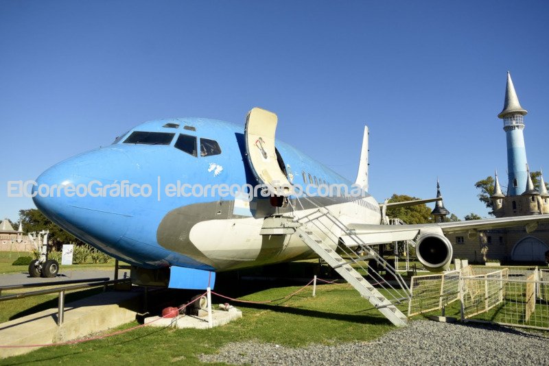 Nombran al aeropuerto de la Republica de los Ninos ‘Heroe platense de Malvinas Juan Jose Arraras 9