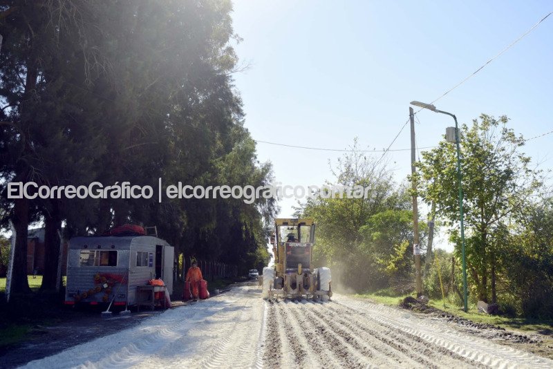 Repavimentación de la calle 467 entre Camino General Belgrano y Ruta 36 Repavimentacion de la calle 467 entre Camino General Belgrano y Ruta 36 1