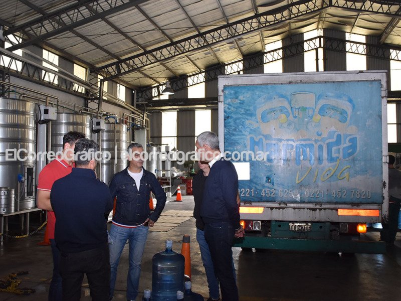 Empresa de agua envasada con intenciones de instalarse en el Parque Industrial Empresa de agua envasada con intenciones de instalarse en el Parque Industrial 1