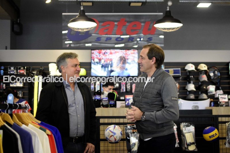 Garro visitó el nuevo local de ‘Mateu Sports’ en San Carlos Garro visito el nuevo local de ‘Mateu Sports en San Carlos 2