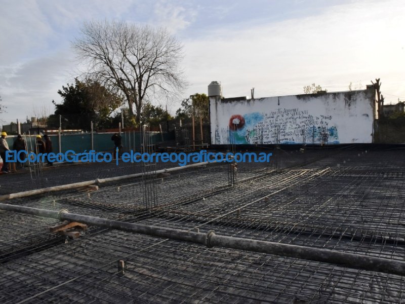 Cagliardi paseo por la obra de ampliacion de la ESB N° 8 1