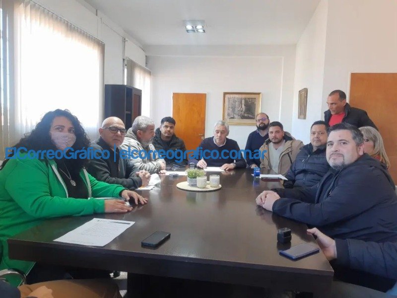 60 de aumento salarial para los municipales de Berisso 1