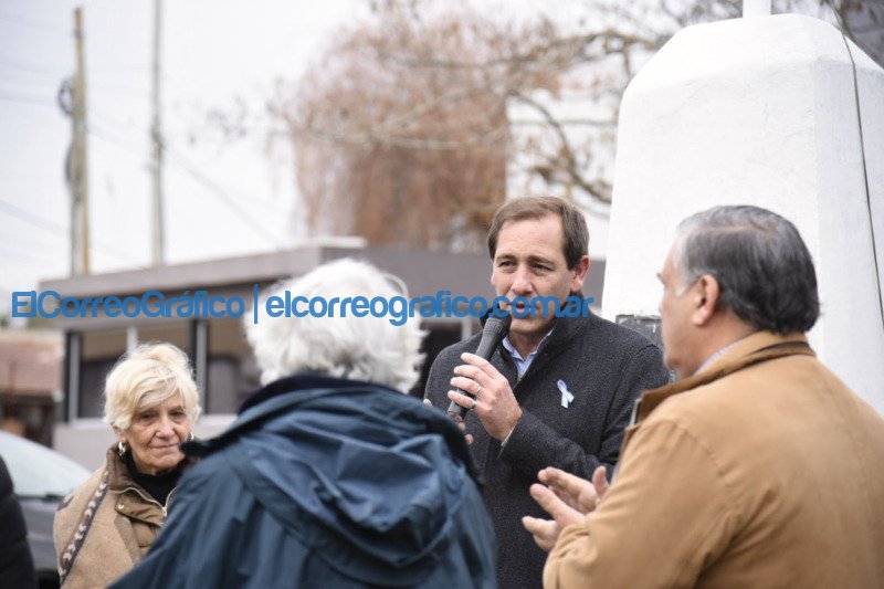 Garro encabezo el acto por el Dia de la Independencia en Gorina 4