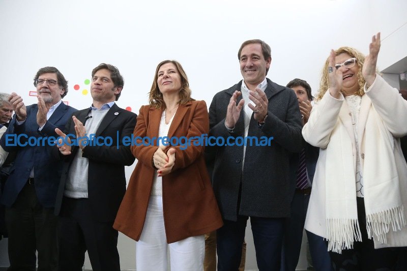 Garro y Kicillof inauguraron un jardín de infantes en Lisandro Olmos Garro y Kicillof inauguraron un jardin de infantes en Lisandro Olmos6