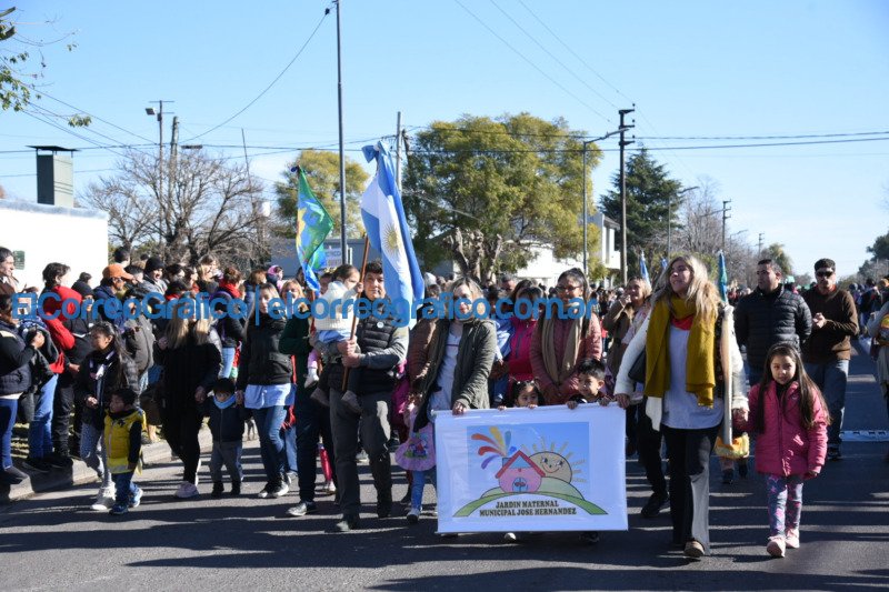 Jornada festiva por los 134 anos de Hernandez 3