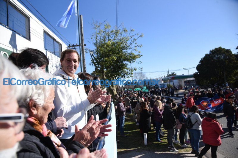 Jornada festiva por los 134 anos de Hernandez 5