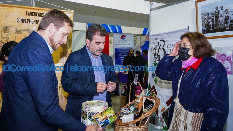 Ritondo abrio su local partidario en Berisso 7