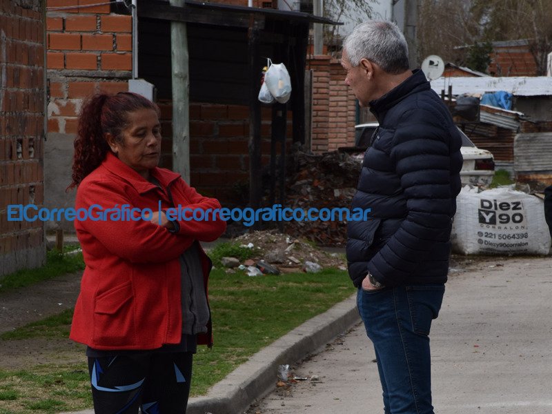 Censo en el barrio Federal 350 Viviendas 4