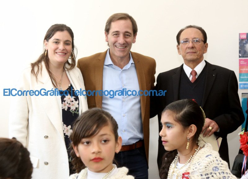 Garro participo de la asuncion del nuevo Consul de Paraguay 2