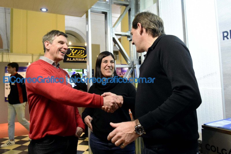Garro visitó “La Plata Construye” Garro visito La Plata Construye 3