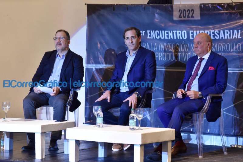 Garro y Perechodnik encabezaron el 1° Encuentro Empresarial para la Inversion y el Desarrollo Productivo Platense 3
