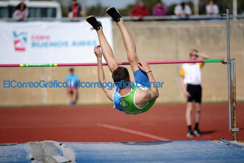 Mas de 500 deportistas participan de la Copa Buenos Aires de Atletismo 1