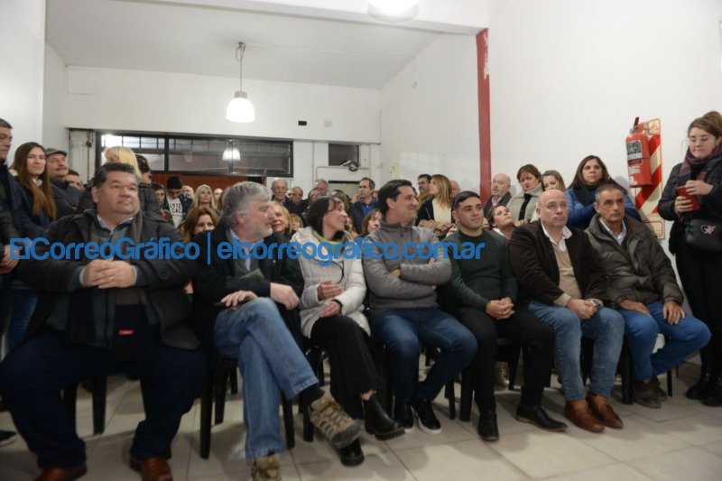 Nanni inauguro el primer local con el sello de Facundo Manes 7