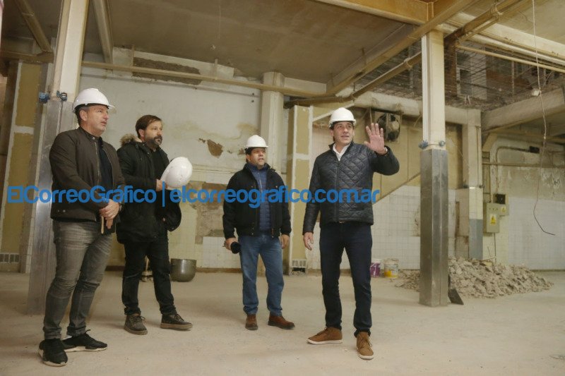 Reabre La Paris historica confiteria de La Plata 3