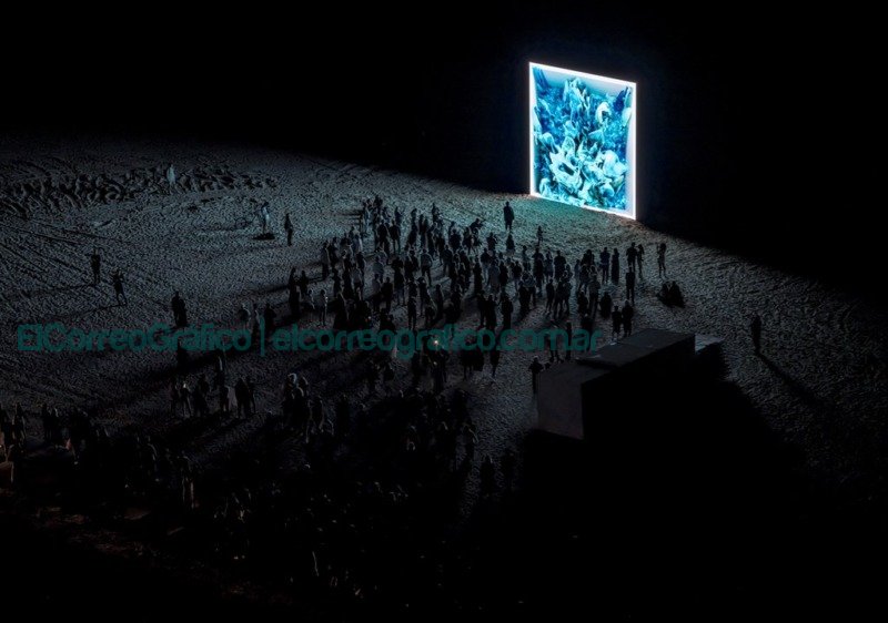 Refik Anadol llega a la Ciudad de Buenos Aires y su obra NFT se exhibirá en el Teatro Colón 2 Obra de Refik Anadol Fotografo_ Oriol Tarridas.