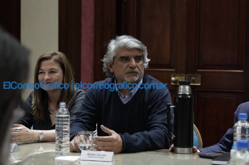 Kicillof anunció un nuevo aumento para estatales bonaerenses Kicillof anuncio un nuevo aumento para estatales bonaerenses 2