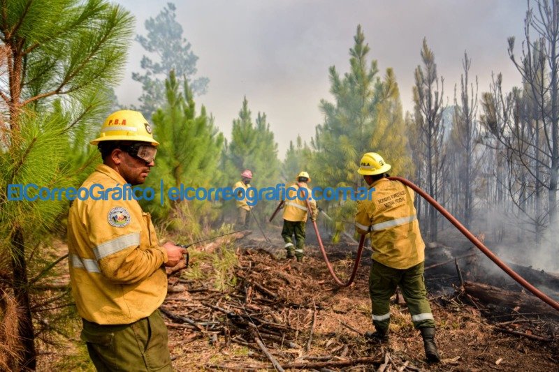 Kicillof reglamentó la Ley provincial de Manejo del Fuego Kicillof reglamento la Ley provincial de Manejo del Fuego