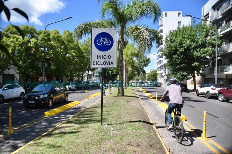 La Plata superará los 43 kilómetros de bicisendas y ciclovías en 2022 La Plata superara los 43 kilometros de bicisendas y ciclovias en 2022 1