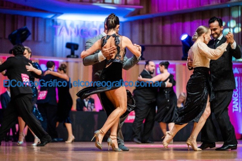 Mundial de Tango: comienza la edición 2022 con participación de 159 parejas bonaerenses Mundial de Tango comienza la edicion 2022 con participacion de 159 parejas bonaerenses 2