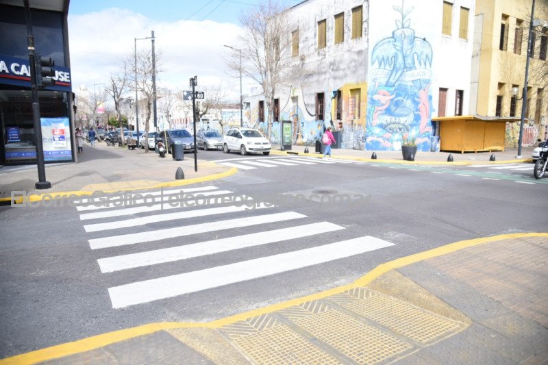 Tareas viales en el centro comercial Calle 12 1