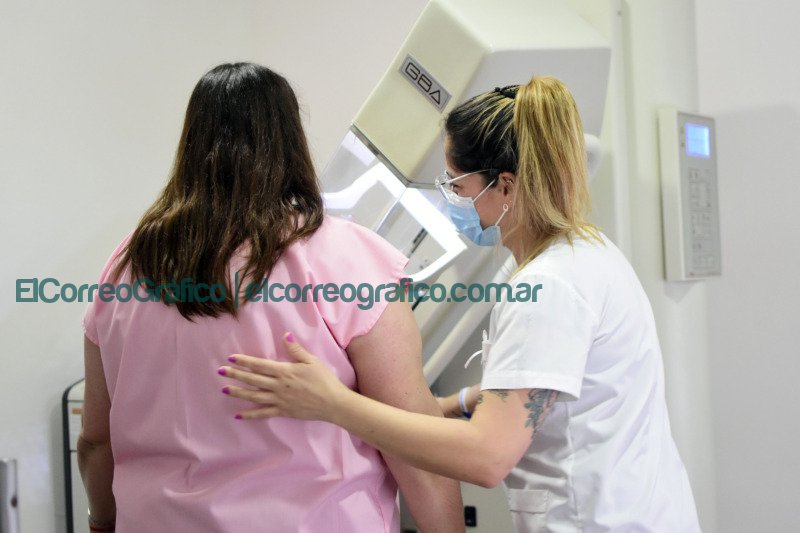 Octubre Rosa: el CIMM amplía su horario de atención y lanza actividades para prevenir el cáncer de mama CIMM amplia su horario de atencion y lanza actividades para prevenir el cancer de mama