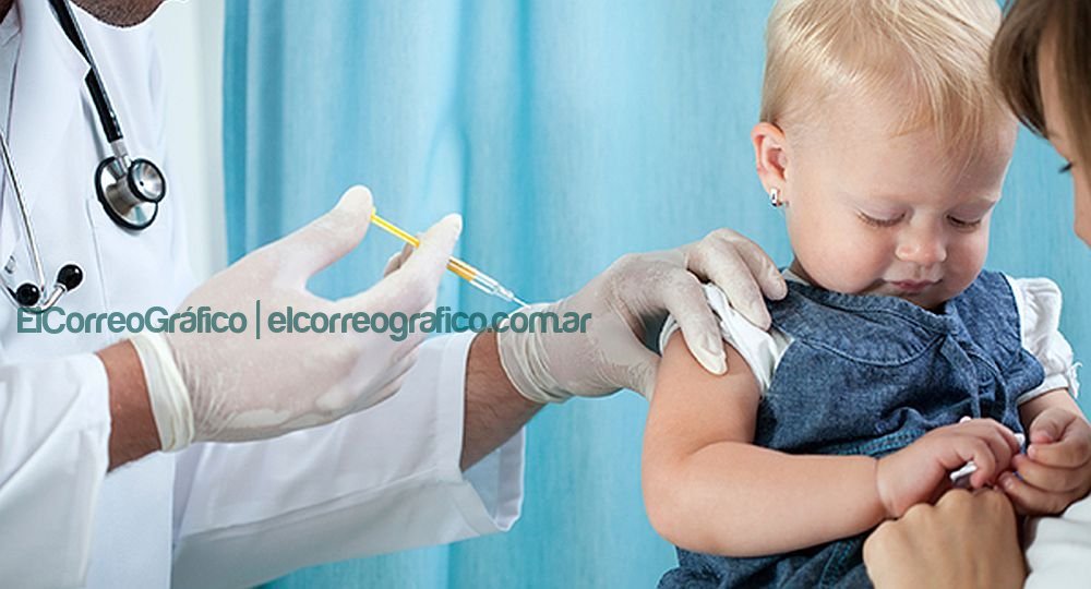 Comenzó la campaña de vacunación de la dosis extra de la Triple Viral y contra la Polio Comenzo la campana de vacunacion de la dosis extra de la Triple Viral y contra la Polio