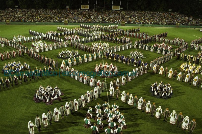 Berisso ya palpita el Festival Internacional de Danzas Lituana Festival Internacional de Danzas Lituanas 1